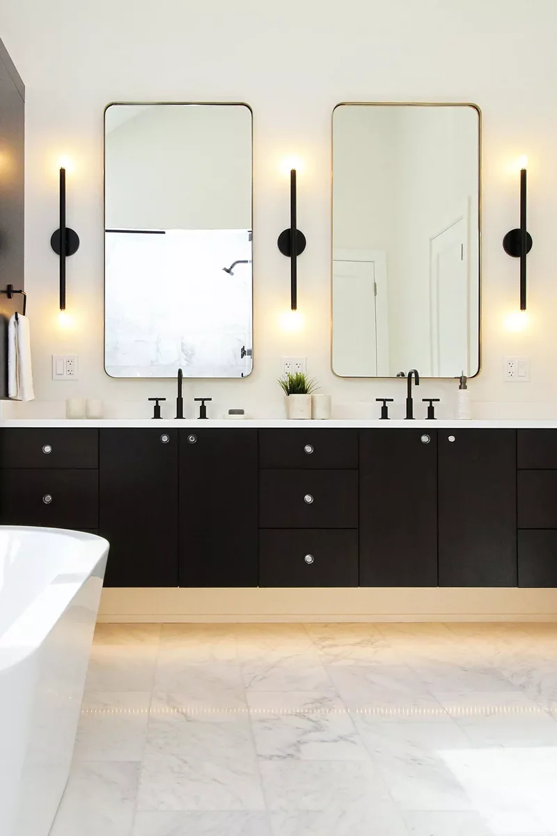 Light Your Bathroom Like a Pro With These Expert Tips 4 Vanity Lights