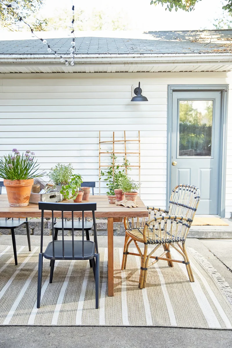 44 Beautiful Patio Ideas for an Outdoor Space You'll Love 30 Vintage Patio Inspiration