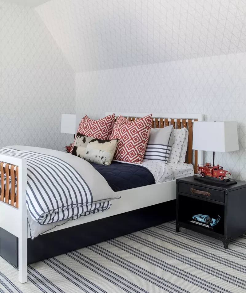 Vintage-Style Small Bedroom