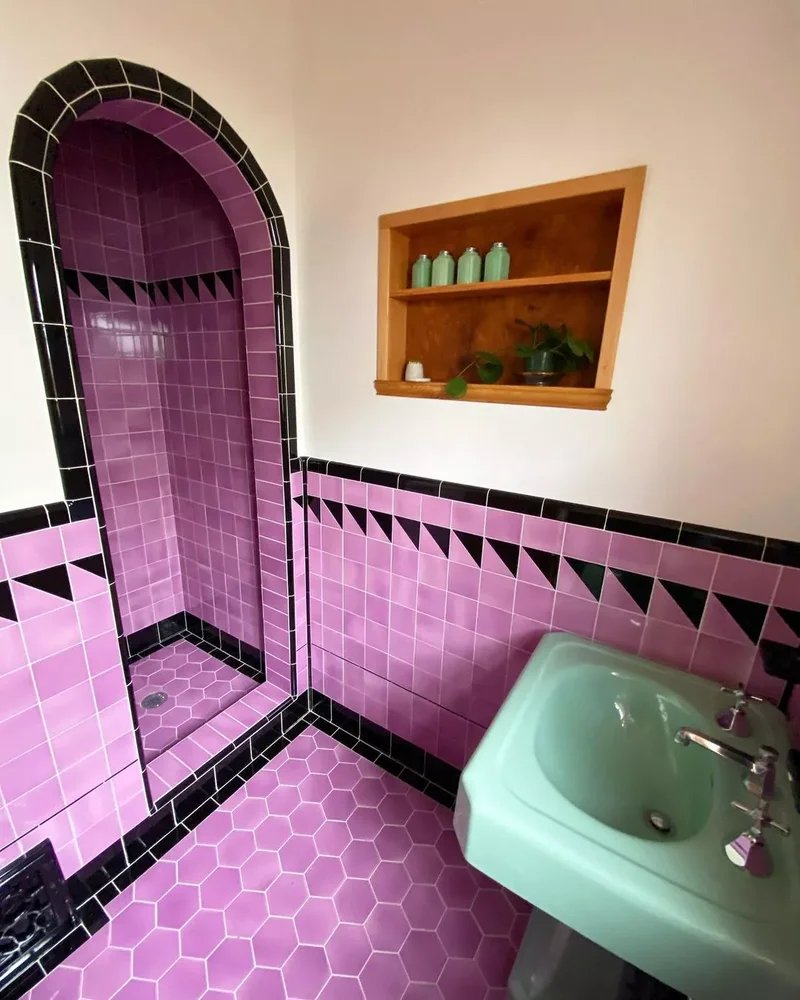 42 Beautiful Purple Bathroom Designs From Soft to Bold 7 Vintage Tiles