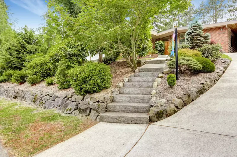 Walkway With Driveway Entrance