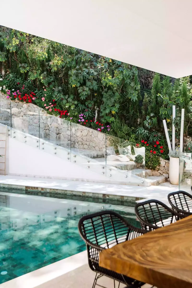 27 Stunning Flower Garden Designs and Layout Inspirations 25 Warm-Colored Garden