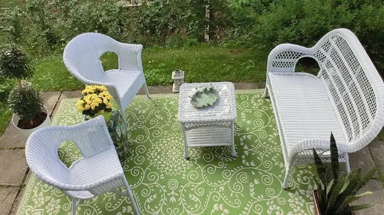 What Are The Benefits Of An Outdoor Rug