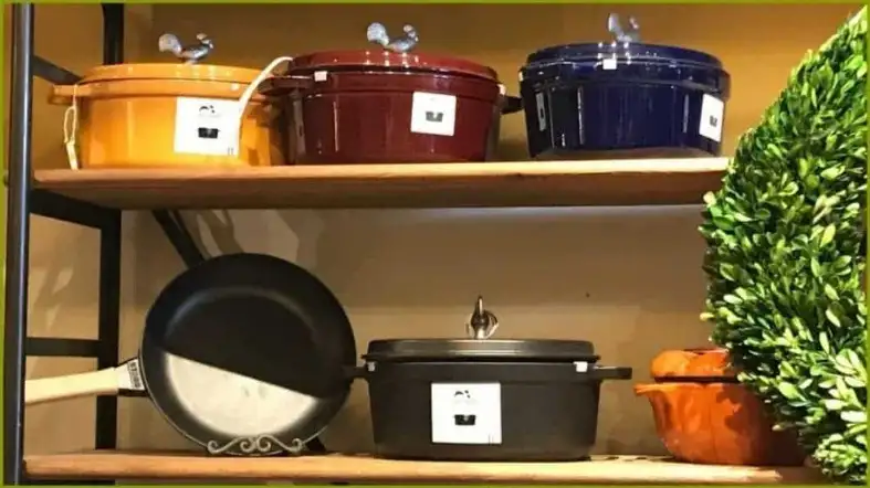 What Is the Best Shape Of A Dutch Oven For A Family Of 4