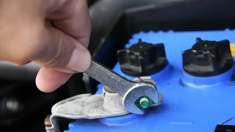 What Kind of Wrench Do You Need to Change A Battery