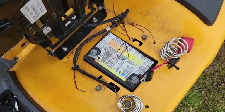 What Size Battery For Cub Cadet Xt1?