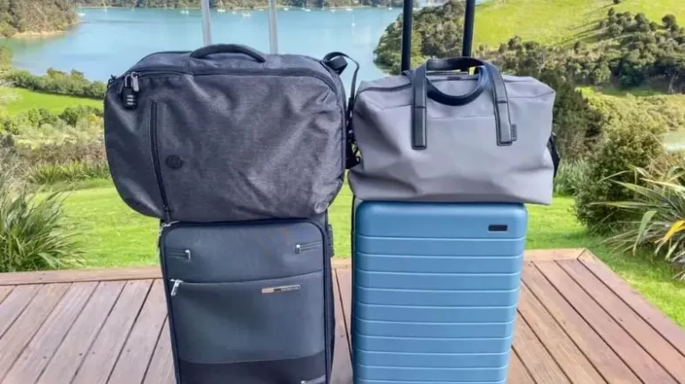 What Size Luggage Can You Carry On A Plane?