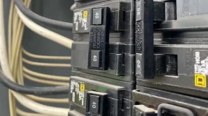 What Size Wire for a 40-Amp Breaker
