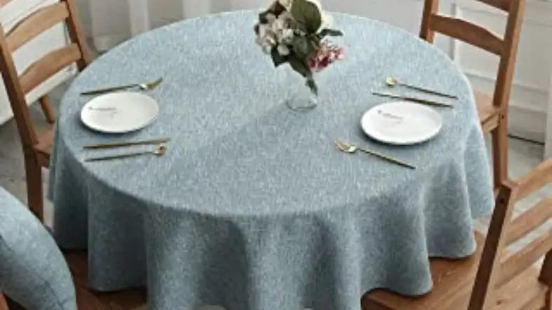 What To Look For In A Tablecloth For A 48-Round Table