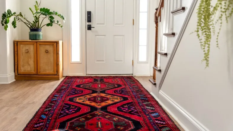 What are the best ways to measure your entryway to fit a rug