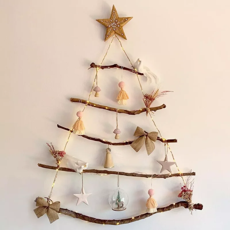 DIY Christmas Tree Ideas Worth Displaying for Your Guests 40 Whimsical Tree
