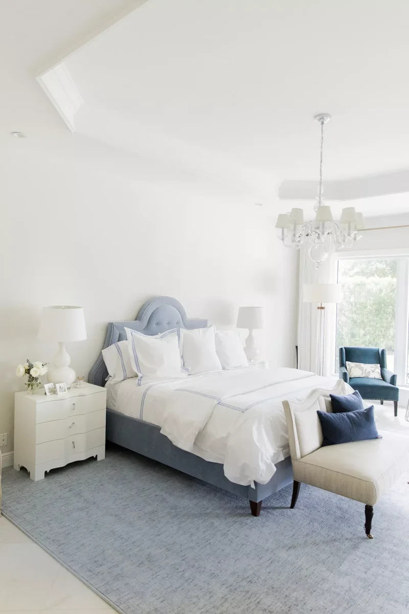 40 White Bedroom Designs That Show This Color Is Far from Dull 14 White Bedroom With Blue Accents