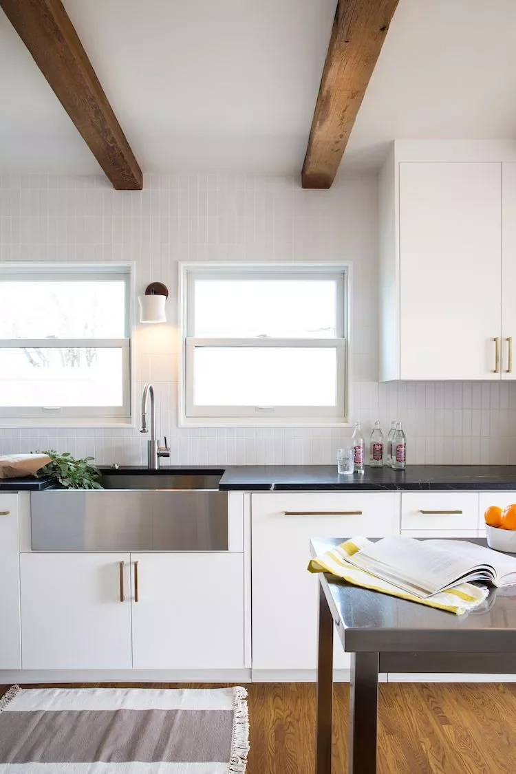 White Vertical Stack Tile