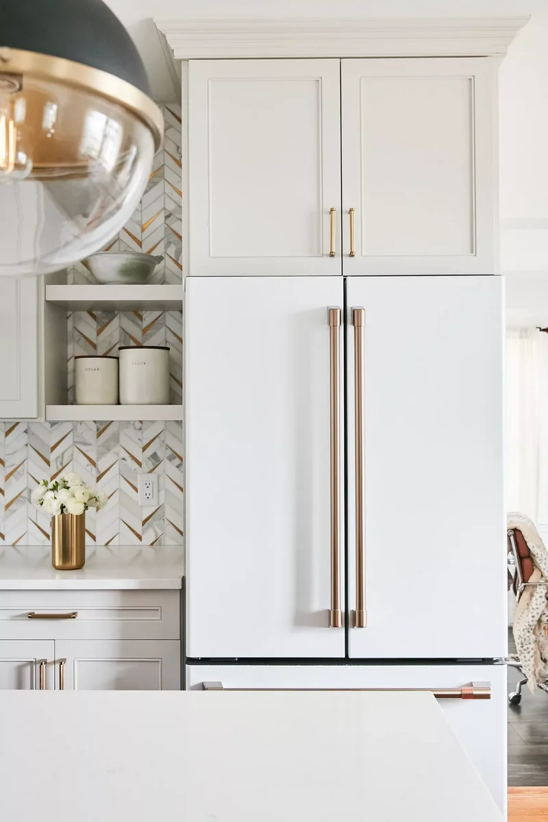 White and Gold Coordinated Appliances
