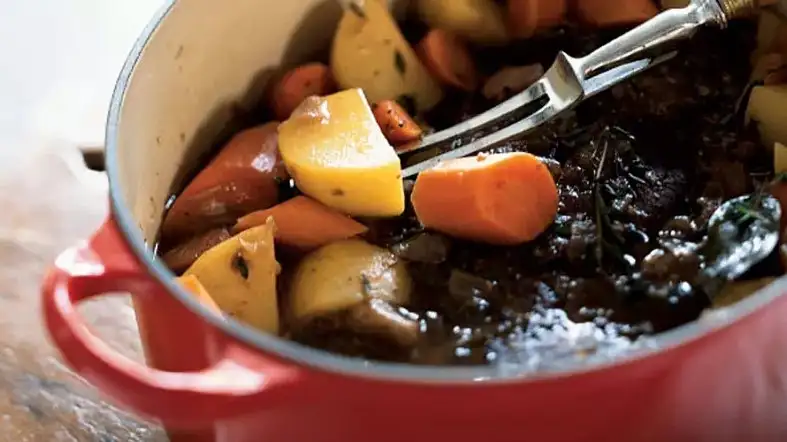 Why Should You Use A Dutch Oven To Cook A Pot Roast