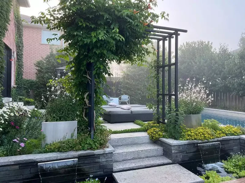 Window Pane-Style Grid Pergola Roof