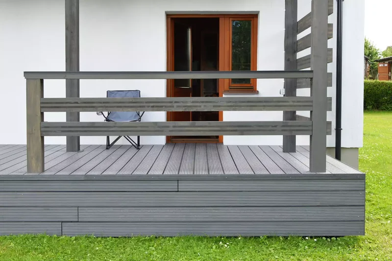 15 Deck Skirting Solutions to Enhance Your Outdoor Space 4 Wood-Composite Board Deck Skirting