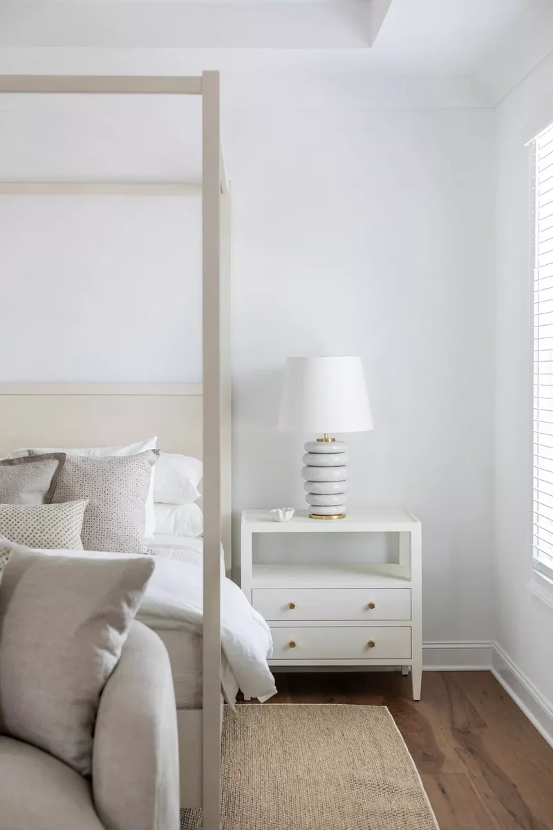 33 Stylish Beige Bedroom Designs Full of Elegant Charm 18 Woven Jute Rug