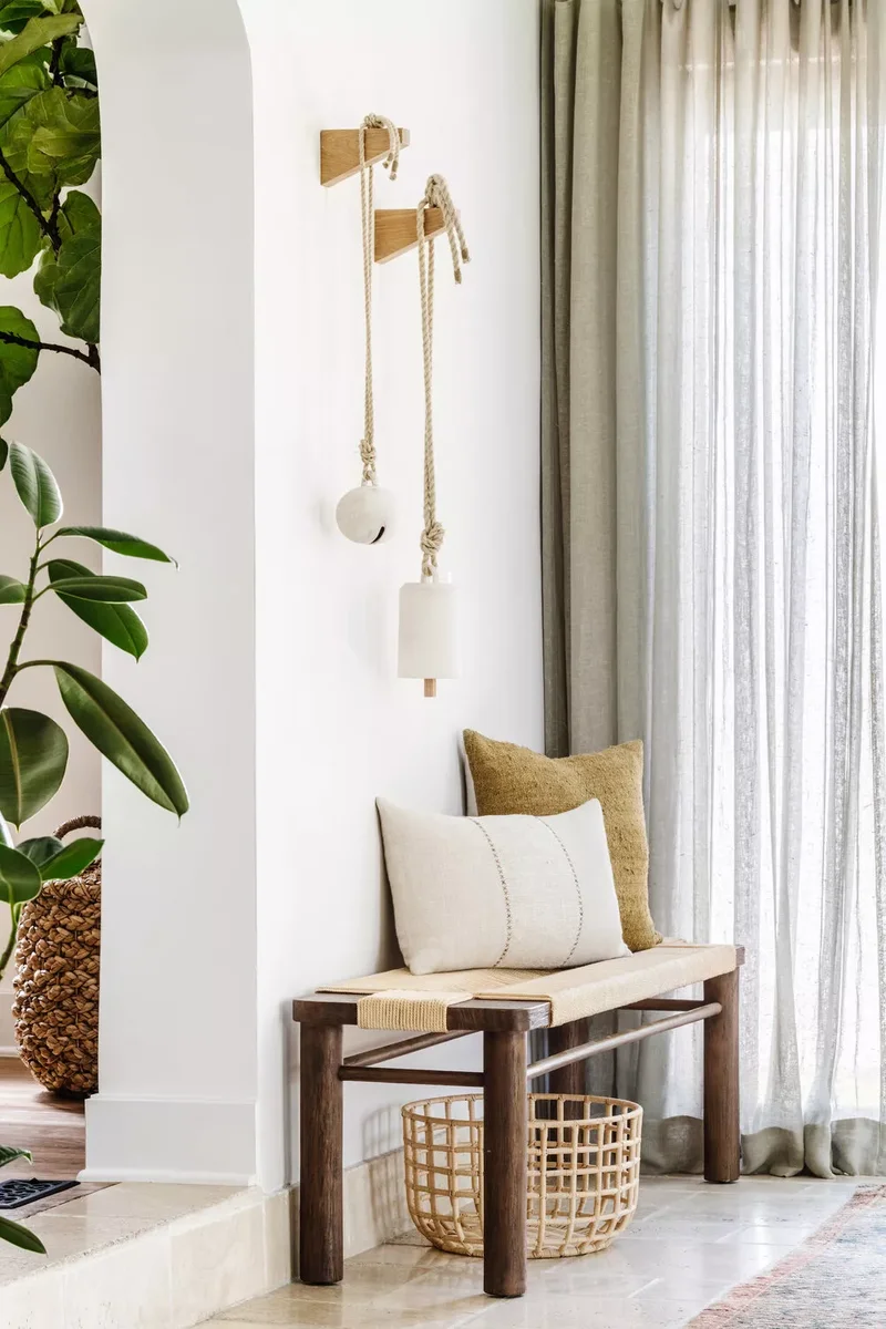 28 Beautiful Entryway Bench Ideas That Welcome Your Guests 10 Woven Wood Bench